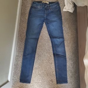 Hollister dark wash skinny jeans